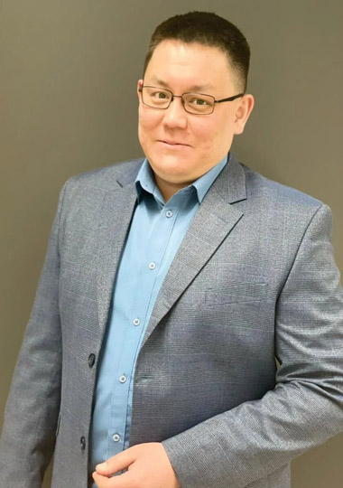Сергей Секенов
