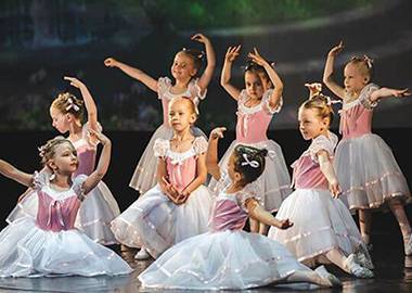 Балет с двух лет: как вывести школу хореографии на международный уровень
