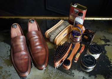 Не ботинки, а картинки: как заработать на ручной чистке и реставрации обуви