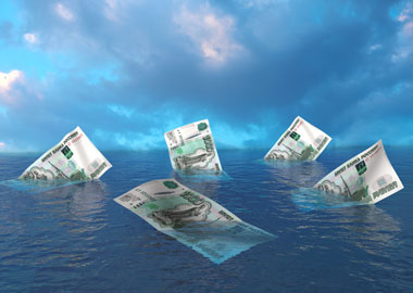 Чужие долги: что делать, если ФНС пытается взыскать с компании задолженность по налогам её контрагента