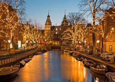 Бизнес в эмиграции: как заработать на авторских экскурсиях по Голландии