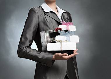 Как выжать максимум из корпоративных подарков: рекомендации эксперта по бизнес-презентам