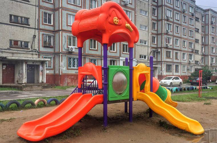 Дворовый бизнес: как заработать на производстве детских и спортивных  площадок | Biz360.ru