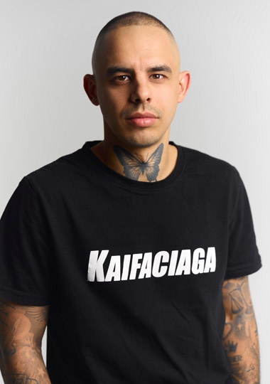 Денис Селезнёв – основатель франчайзинговой сети «Доставка Kaifa»