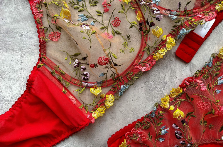 Бренд нижнего белья Aksenova Lingerie Бренд нижнего белья Aksenova Lingerie