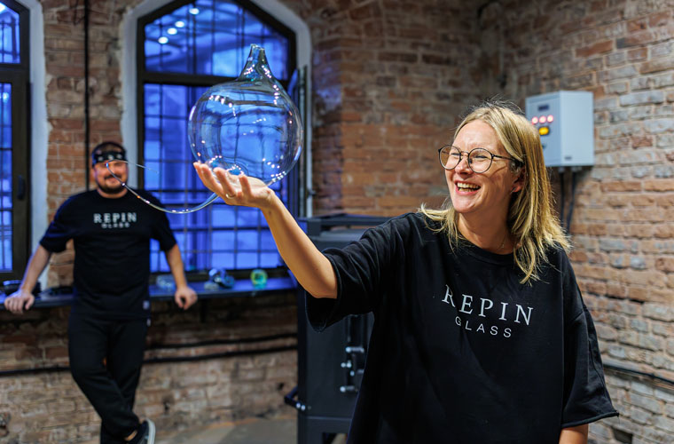 Наталья Репина, сооснователь стеклодувной мастерской Repin Glass