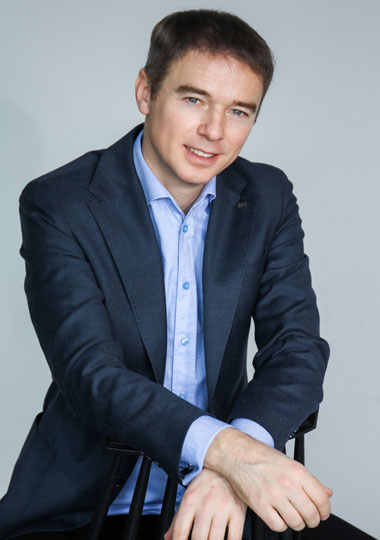 Владимир Якуба - бизнес-тренер, ментор, специалист по переговорам и построению отделов продаж