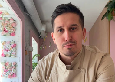 Александр Желенков – основатель проекта «Цветочный кондитер»