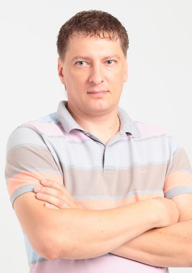 Константин Богданов