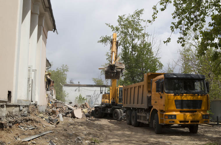 Как заработать на вывозе строительного мусора